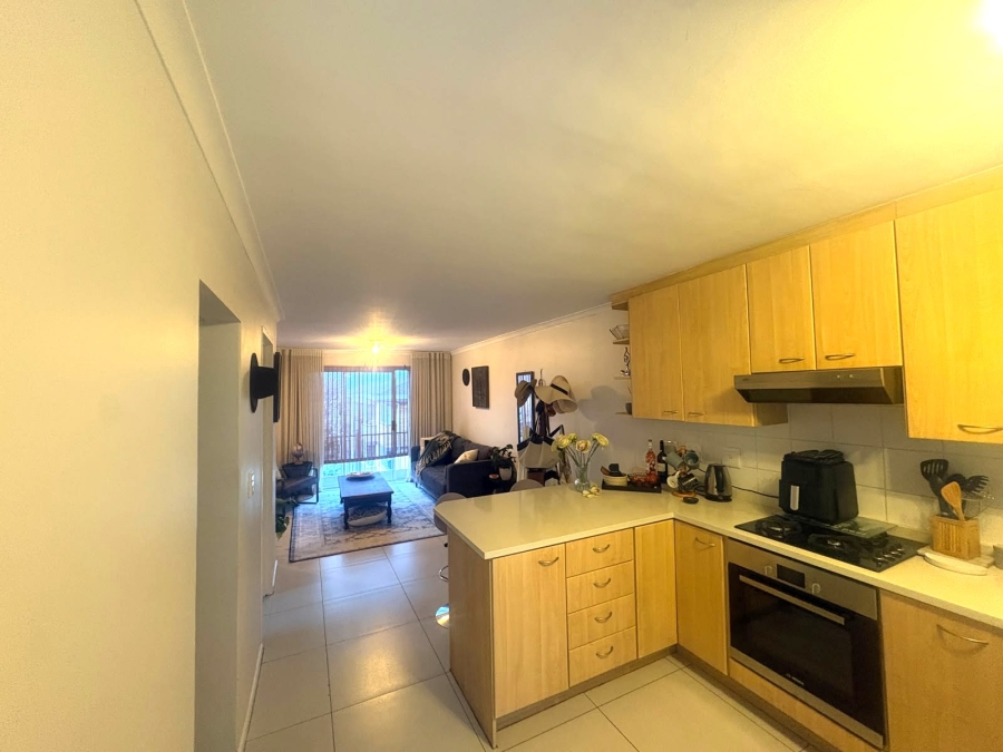 To Let 1 Bedroom Property for Rent in Gardens Western Cape